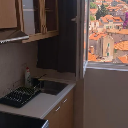 Boutique 2 Apartament